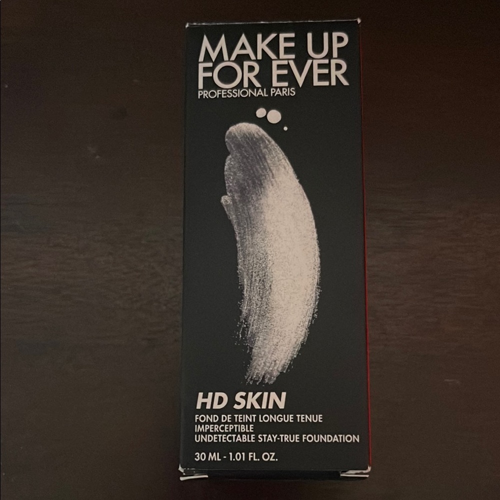 Makeup Forever HD Skin Foundation - Black